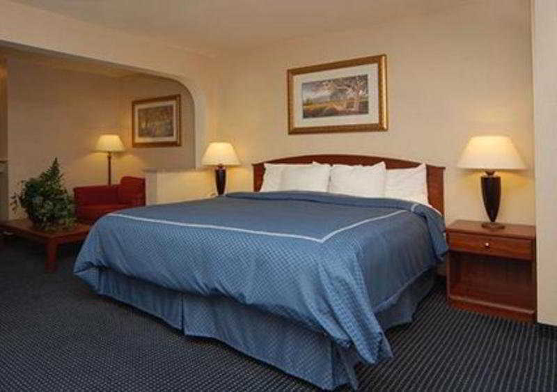 Comfort Suites Clovis Extérieur photo